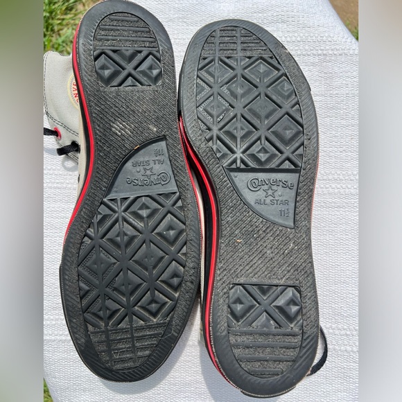 Converse Rare High Top Sneakers Product Red Campaign Men 11.5 Woman 13.5 - Picture 6 of 9